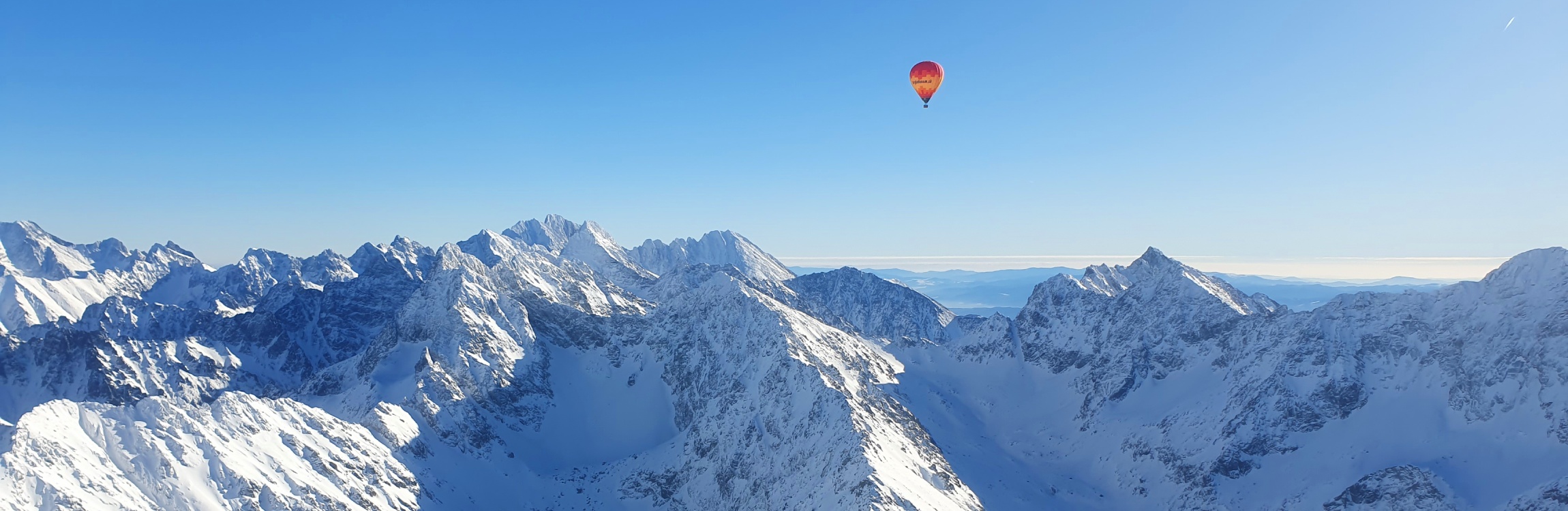 Let balónom ponad Tatry pre dobrodruhov a milovníkov hôr.